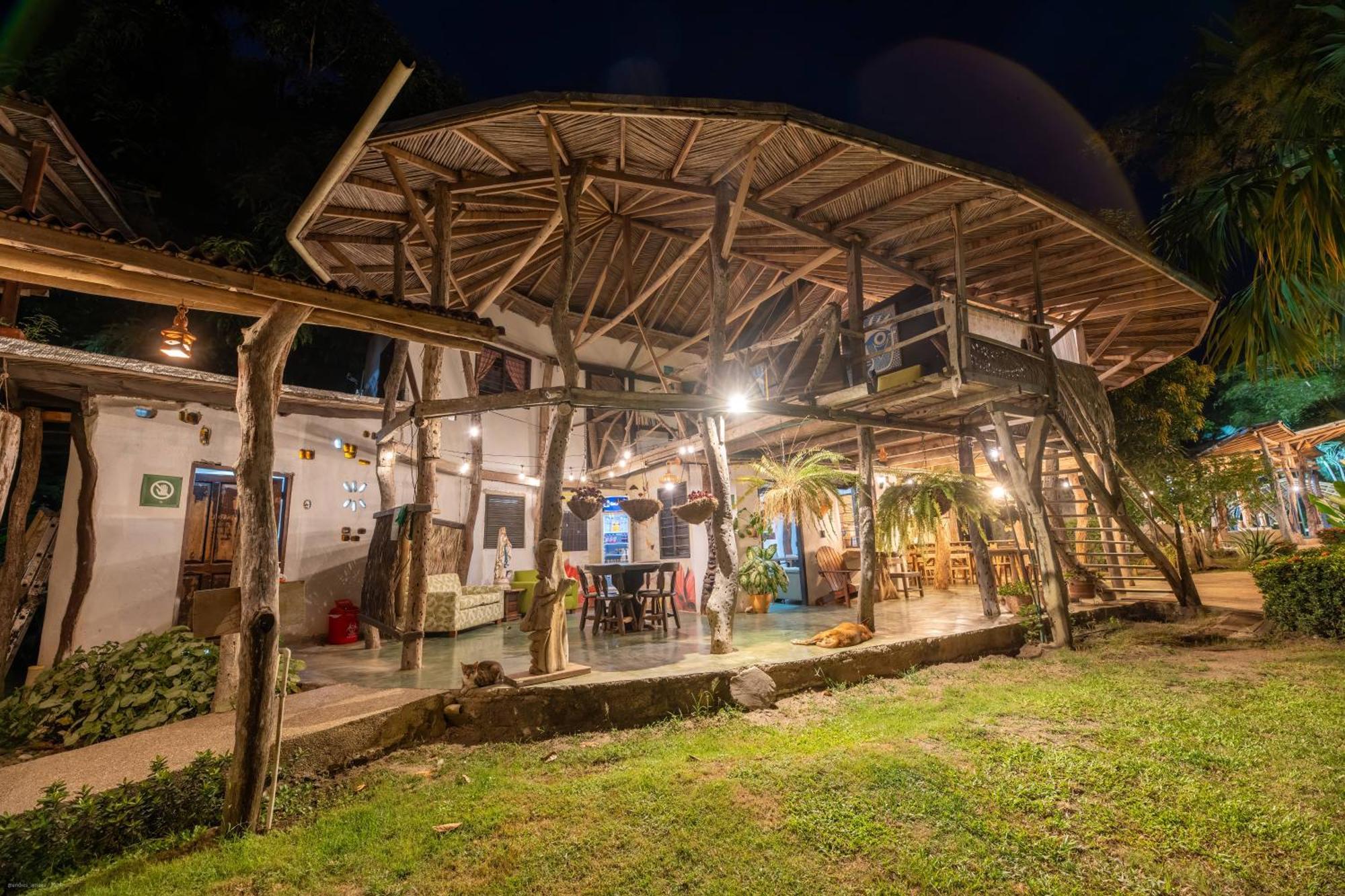 Hostal La Media Luna Паломіно Екстер'єр фото