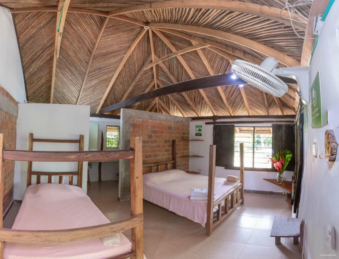 Hostal La Media Luna Паломіно Екстер'єр фото