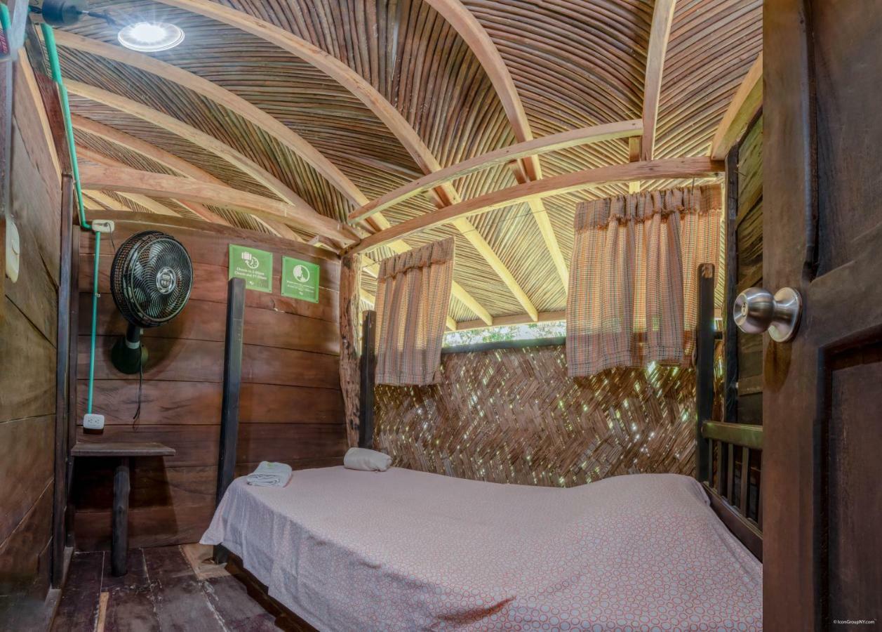 Hostal La Media Luna Паломіно Екстер'єр фото